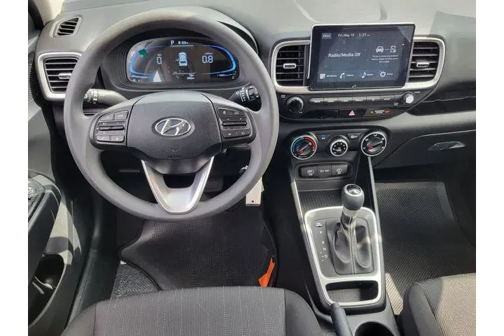 $19900 : Hyundai VENUE 2026 SE 4dr Cr image 7