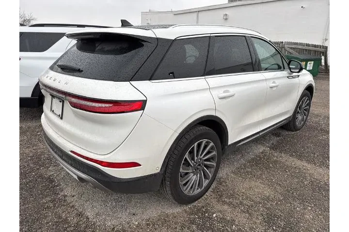 $34000 : Lincoln Corsair 2023 Reserve image 10