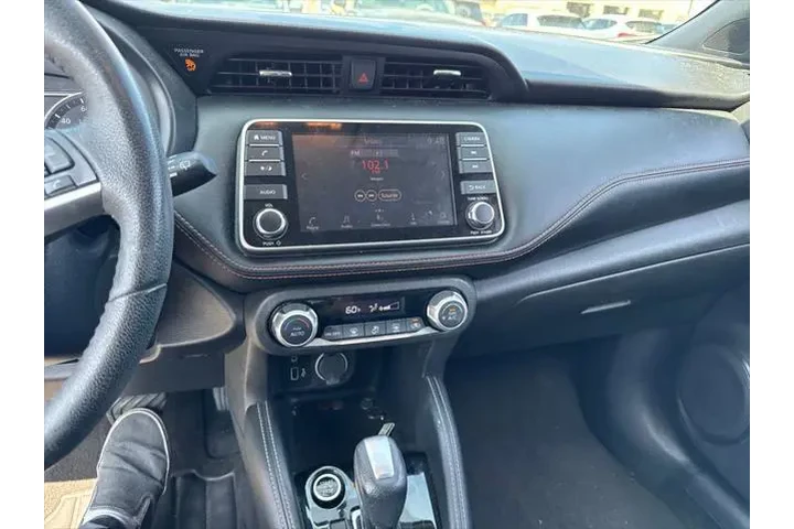 $13499 : Nissan Kicks 2018 S 4dr Cros image 8