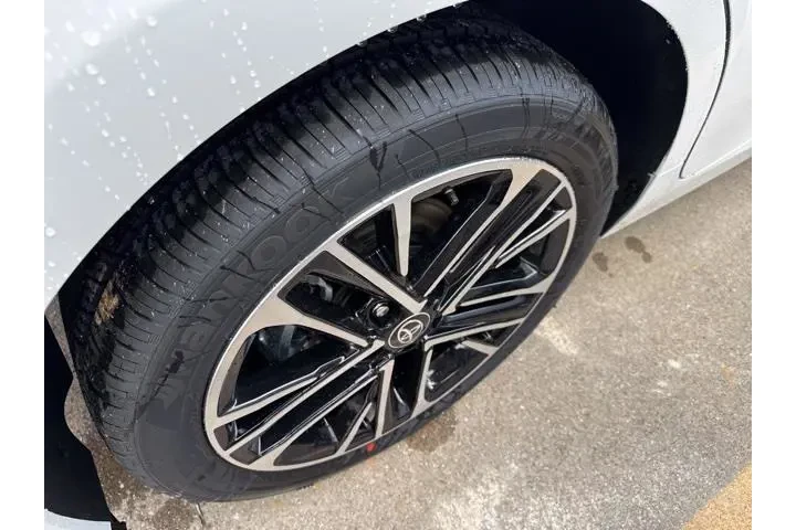 $39938 : Toyota Camry 2026 LE 4dr Sed image 9