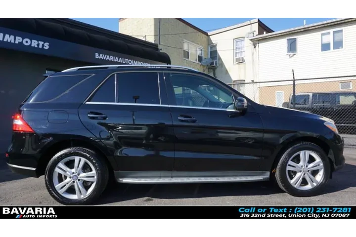 $12995 : 2015 M-Class 4MATIC 4dr ML 350 image 8