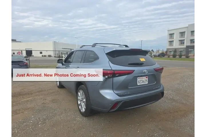 $36800 : Toyota Highlander 2022 AWD L image 4