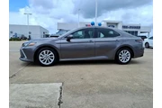 $24988 : Toyota Camry 2024 LE 4dr Sed thumbnail