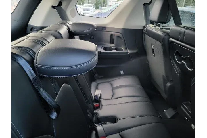 $41978 : Honda Pilot 2023 Touring 4dr image 9