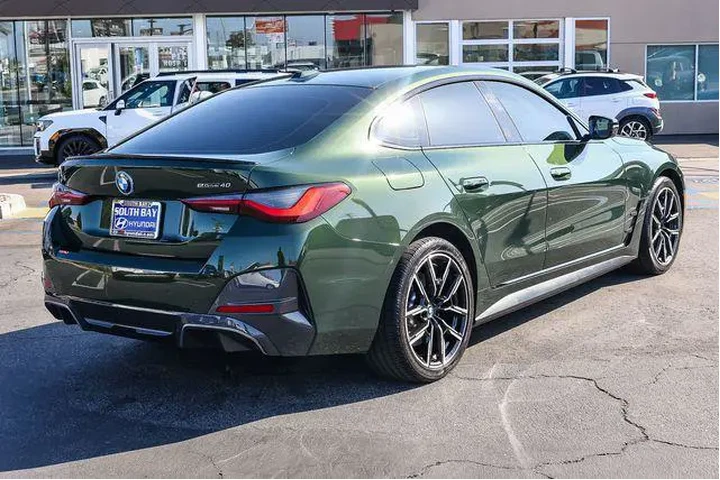 $32498 : BMW i4 2023 eDrive40 Gran Co image 6