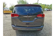 $16999 : Chrysler Pacifica 2019 Touri thumbnail