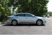 2015 Avalon Hybrid XLE Touring thumbnail