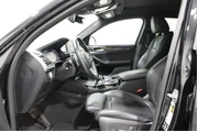 $39782 : BMW X4 2024 AWD xDrive30i 4d thumbnail