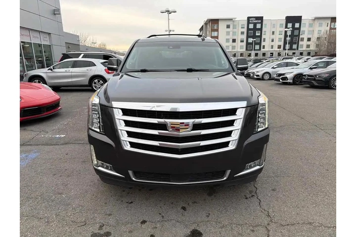 $29910 : 2018 Escalade ESV Premium Lux image 9