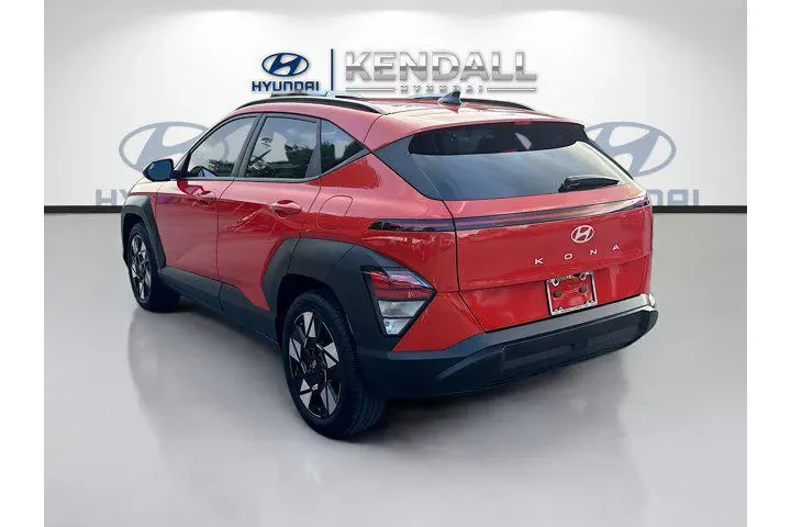 $19598 : Hyundai KONA 2024 SEL 4dr Cr image 4