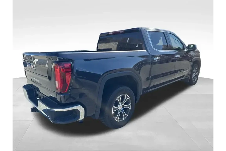 $35827 : GMC Sierra 1500 2024 4x2 SLT image 5
