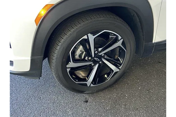 Chevrolet Trailblazer 2023 R image 9