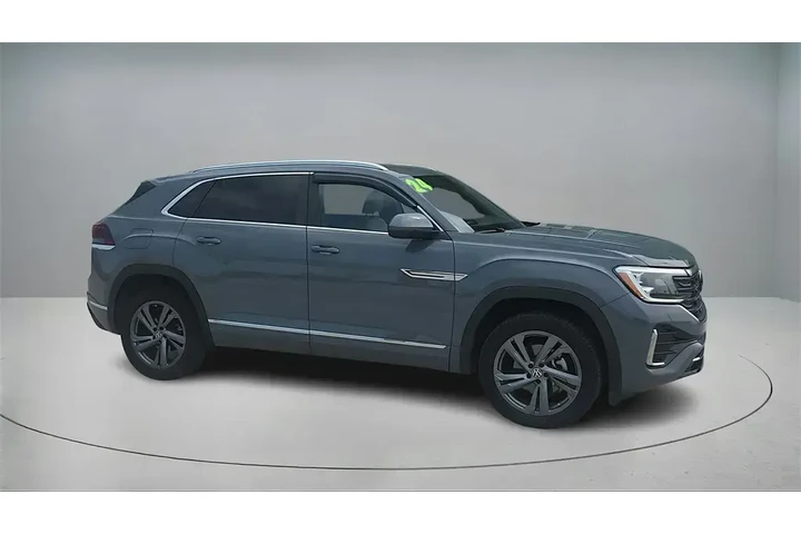 $33107 : Volkswagen Atlas Cross Sport image 2