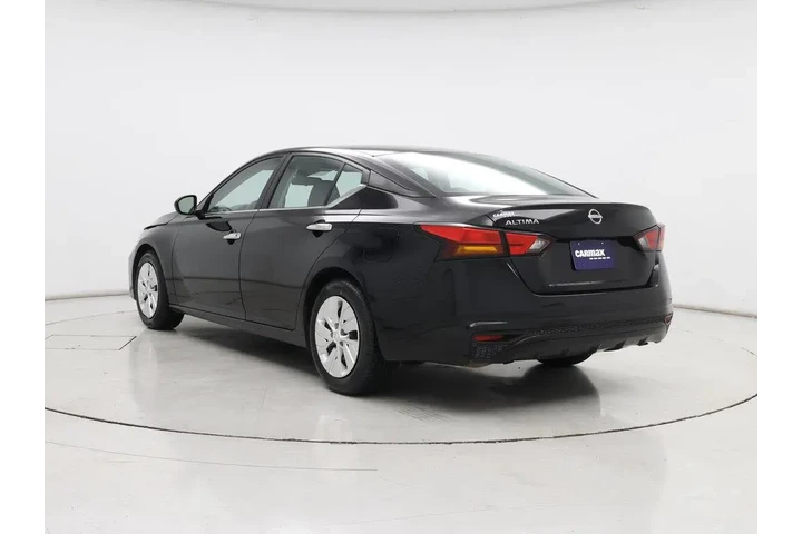 $18998 : Nissan Altima 2023 2.5 S 4dr image 2