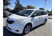 $15999 : 2017 Sienna L 7-Passenger thumbnail