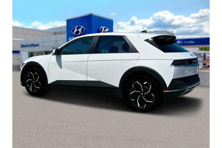 $25998 : Hyundai IONIQ 5 2024 SE Stan image 4