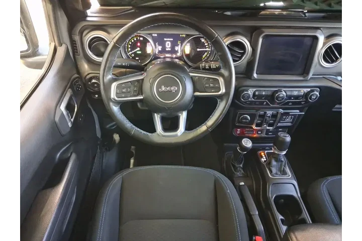 $34850 : Jeep Wrangler Unlimited 2022 image 10
