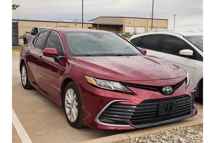 $20750 : Toyota Camry 2021 LE 4dr Sed image 1