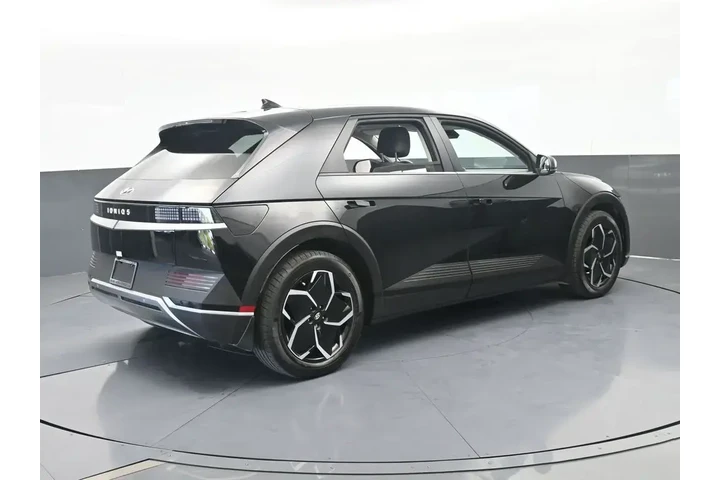 $24621 : Hyundai IONIQ 5 2024 SEL 4dr image 6