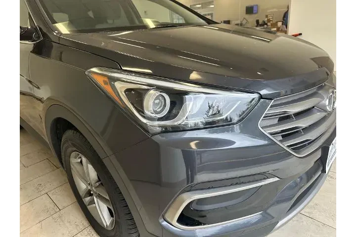 $14990 : Hyundai SANTA FE Sport 2017 image 9