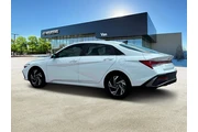 $21001 : Hyundai ELANTRA 2025 Limited thumbnail