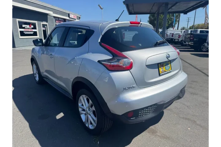 $13998 : 2015 JUKE S image 8