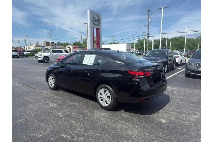 $18995 : Nissan Versa 2025 S 4dr Seda image 6