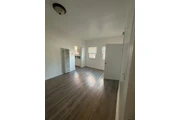 $2000 : Apartamento Grande 1 recámara thumbnail