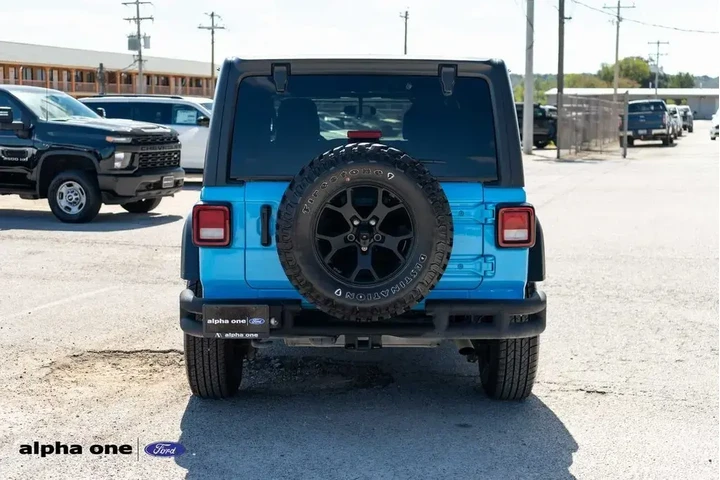 $24010 : Jeep Wrangler Unlimited 2021 image 7