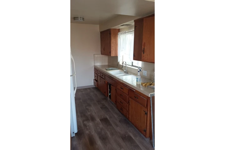 $2100 : Apartamento en Inglewood image 10