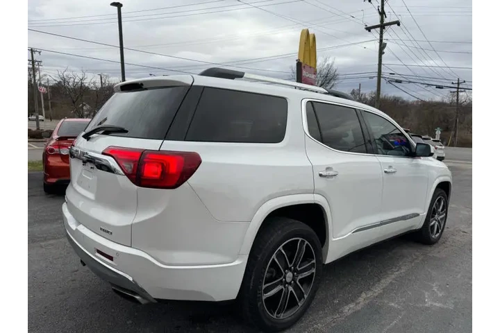 $15495 : 2017 GMC Acadia Denali image 9
