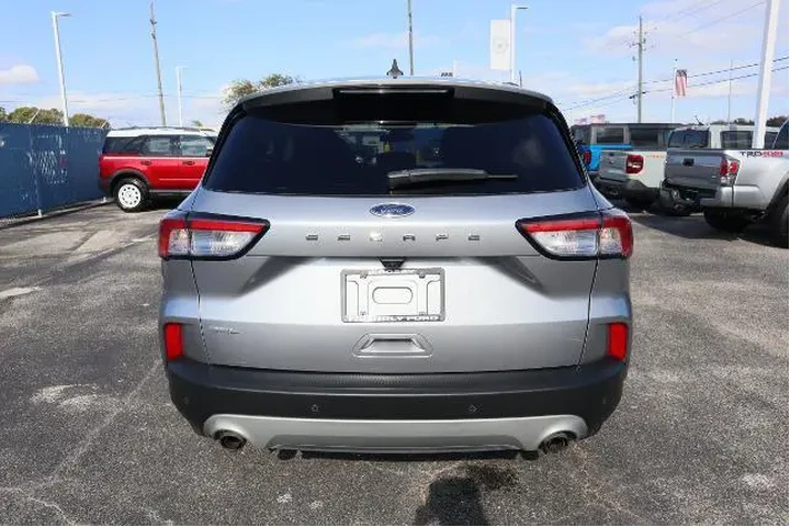 $14988 : Ford Escape 2021 SEL 4dr SUV image 3