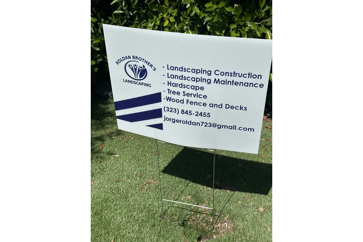 Roldan servicio de jardinería image 1