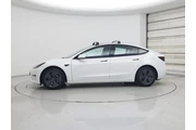 $29998 : Tesla Model 3 2022 AWD Long thumbnail