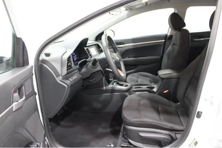 $10982 : Hyundai ELANTRA 2020 SE 4dr image 3