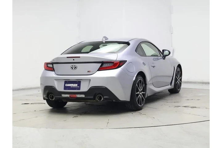 $30998 : Toyota GR86 2023 2dr Coupe 6 image 8