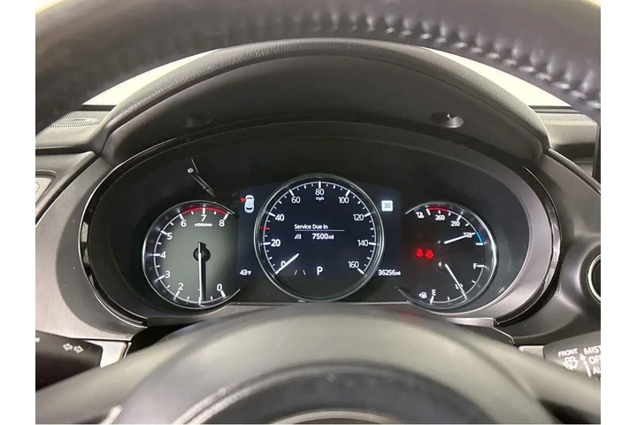 $27990 : 2023 CX9 GRNDTR image 5