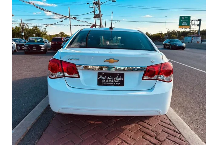 $7495 : 2016 Cruze Limited 1LT Auto image 5