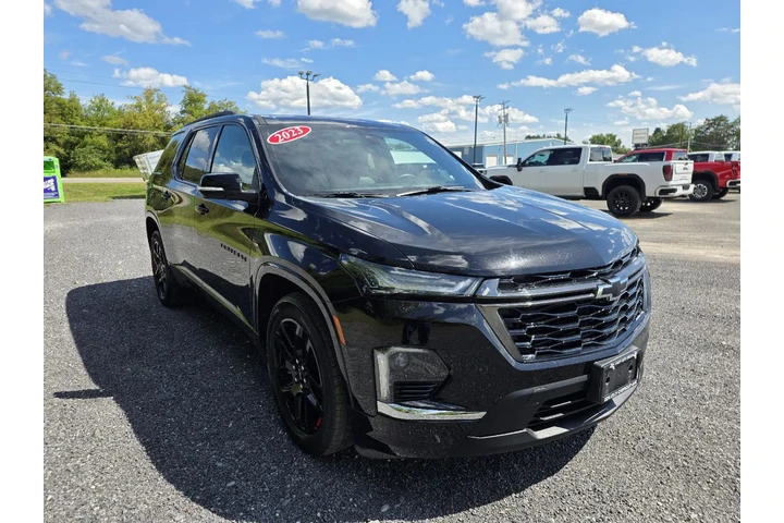 $38600 : Pre-Owned 2023 Traverse Premi image 5