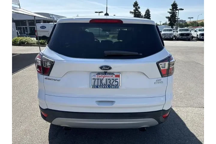 $13900 : Ford Escape 2017 SE 4dr SUV image 4