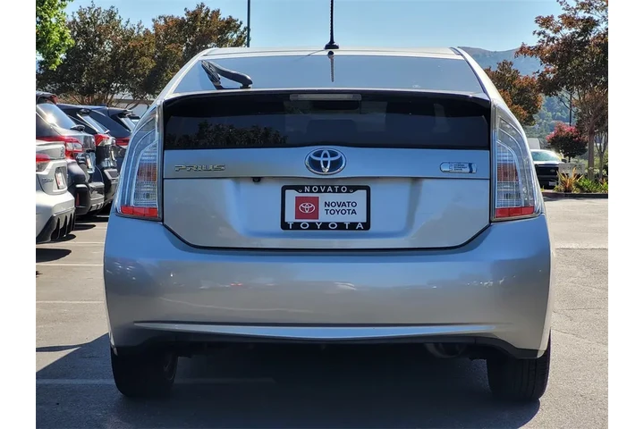 $10899 : 2012 Prius Plug-in Advanced image 7