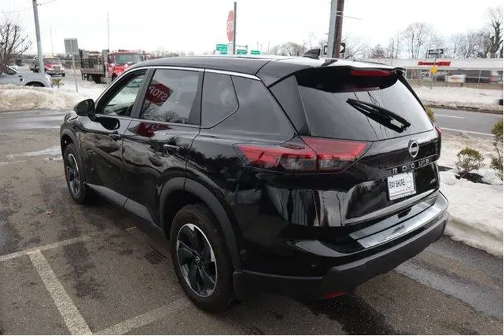 $23644 : Nissan Rogue 2025 AWD SV 4dr image 7