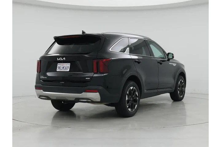 $26998 : Kia Sorento 2024 AWD S 4dr S image 8