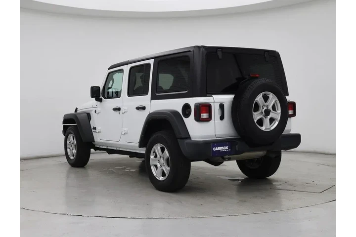 $27998 : Jeep Wrangler Unlimited 2022 image 2