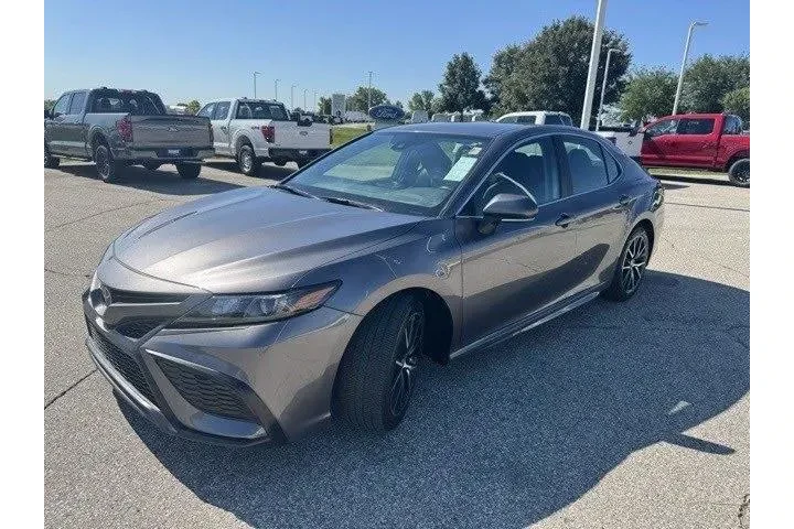 $25032 : Toyota Camry 2023 SE 4dr Sed image 3
