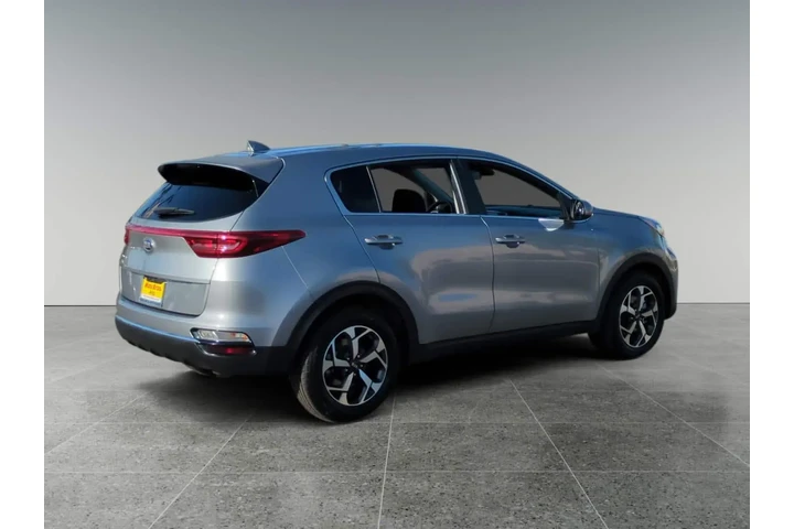 Kia Sportage 2022 LX 4dr SUV image 5