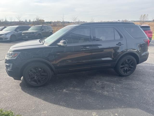 $18141 : Pre-Owned 2016 Explorer Sport image 1