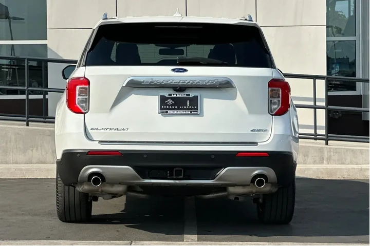 $39900 : Ford Explorer Hybrid 2023 AW image 4