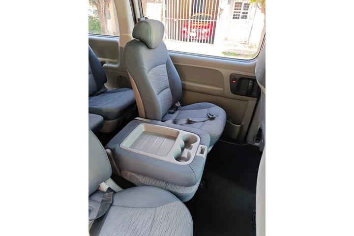 $115000 : H100 2013 12 PASAJEROS DIESEL image 1