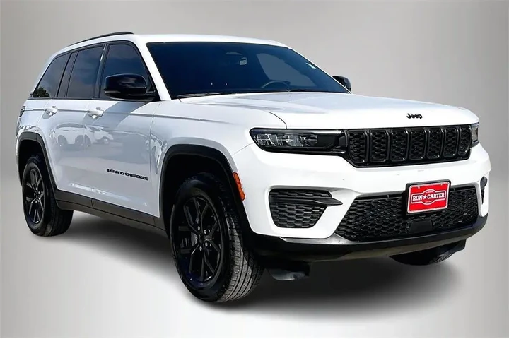 $30650 : Jeep Grand Cherokee 2025 4x2 image 1